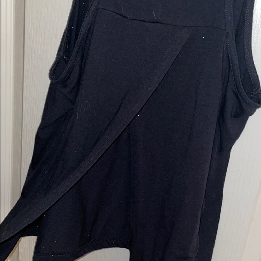 Cute Workout Tank - Picture 3 of 3